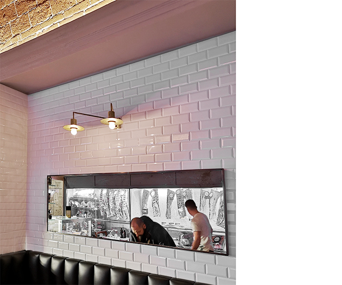 Trattoria Dall'Oste — vista d'insieme della sala storica restaurata