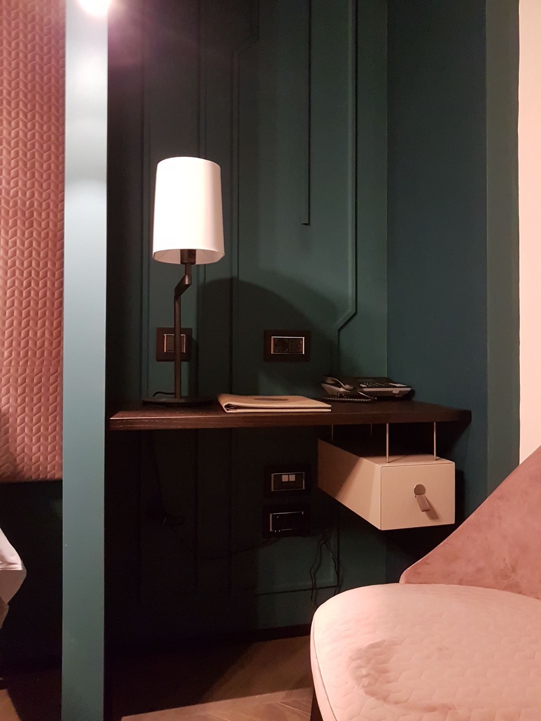Hotel Silla — camera dettaglio verticale boutique hotel Firenze