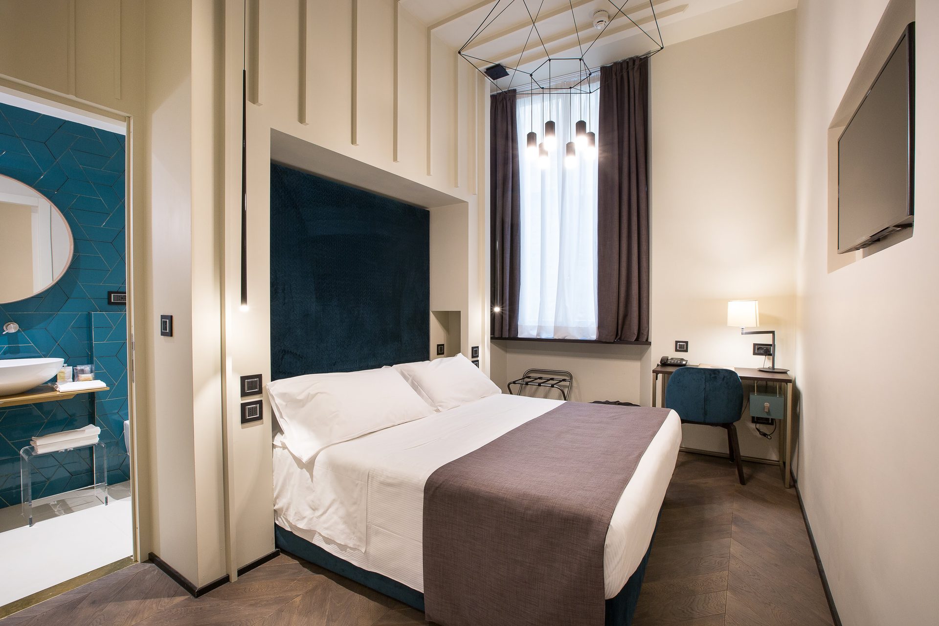 Hotel Silla — camera boutique vista d'insieme palazzo storico Lungarno Firenze